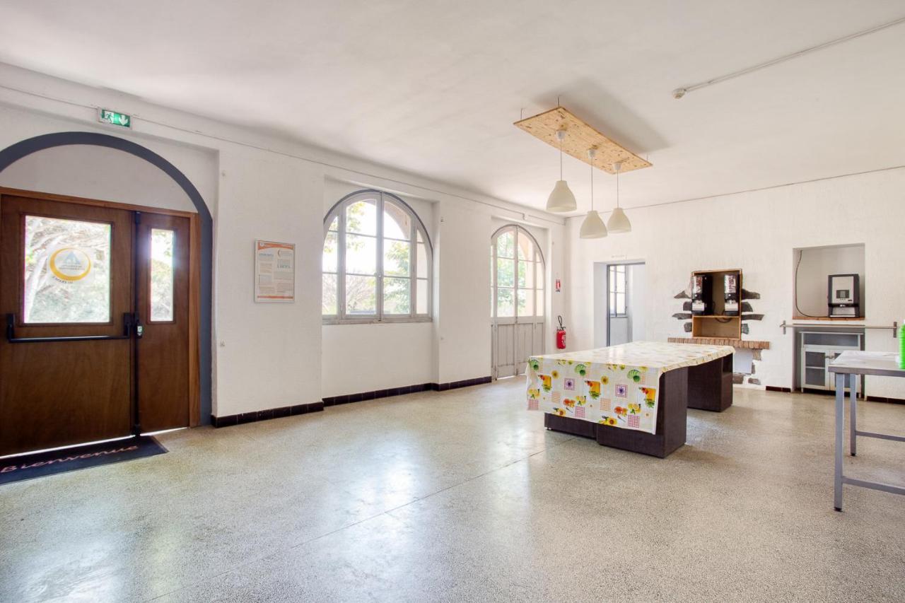 De Saint-raphael Hostel Frejus